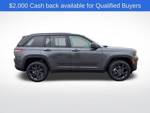New 2025 Jeep Grand Cherokee Limited image 2