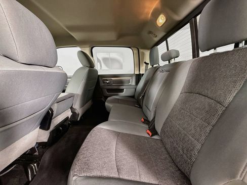 Used 2017 RAM 2500 SLT w/ Luxury Group AWD/4WD image 26