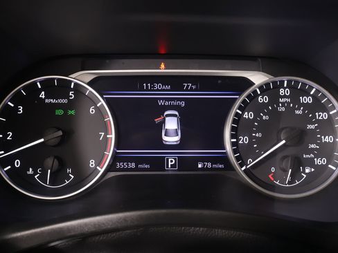 Used 2024 Nissan Sentra SV FWD image 4