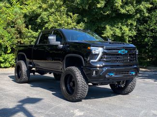 New 2025 Chevrolet Silverado 2500 LTZ w/ Trail Boss Package AWD/4WD video 2