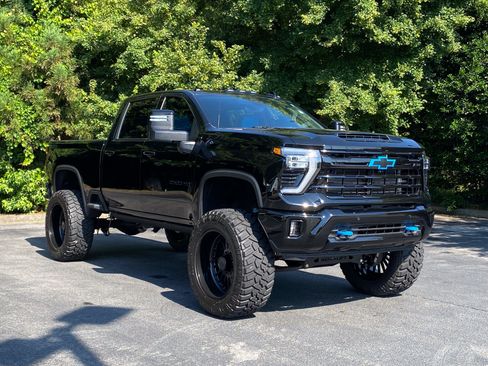 New 2025 Chevrolet Silverado 2500 LTZ w/ Trail Boss Package AWD/4WD image 2