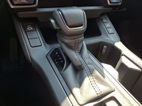 Certified 2026 Toyota RAV4 XLE Premium AWD/4WD image 15