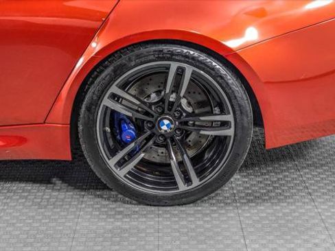 Used 2018 BMW M3 SEDAN image 36