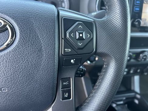 Used 2019 Toyota Tacoma TRD Off-Road w/ Technology Package RWD image 23