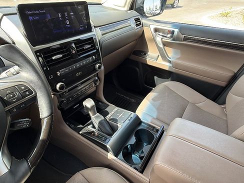 Used 2023 Lexus GX 460 Premium w/ Premium Plus Package AWD/4WD image 31