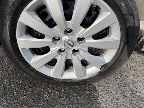 Used 2015 Nissan Leaf S w/ Charge Package image 17