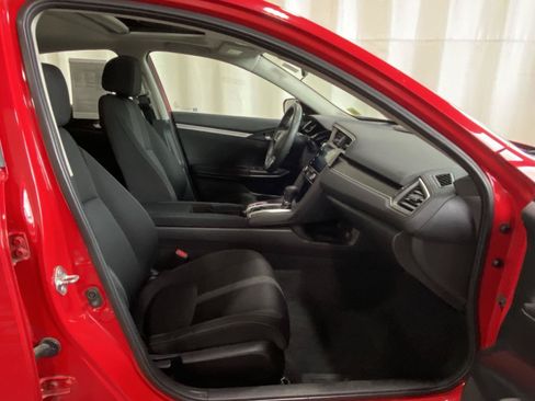 Used 2018 Honda Civic EX image 11
