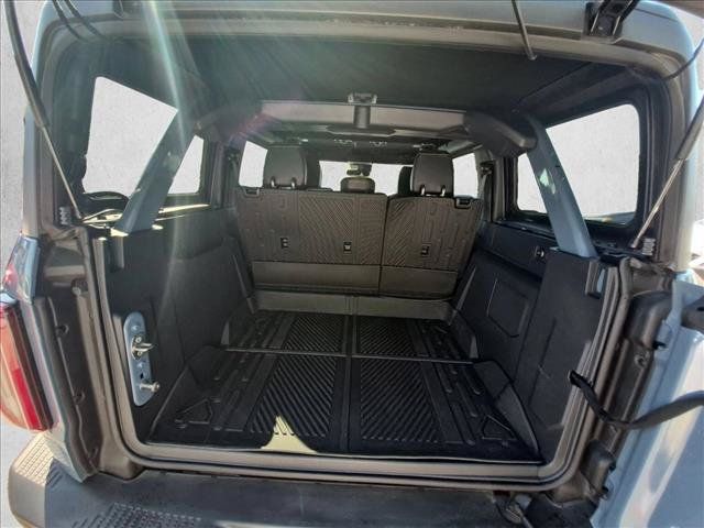 Used 2024 Ford Bronco Badlands AWD/4WD image 6
