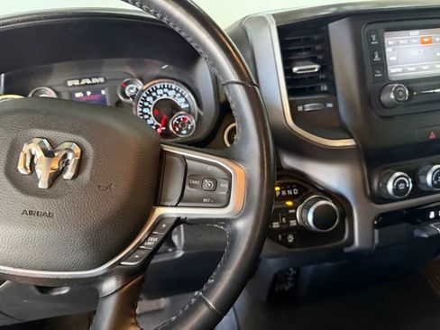 Used 2024 RAM 1500 Big Horn AWD/4WD image 23