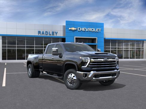 New 2026 Chevrolet Silverado 3500 LTZ w/ LTZ Convenience Package AWD/4WD image 1