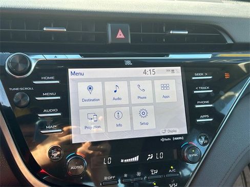 Used 2020 Toyota Camry XLE image 26