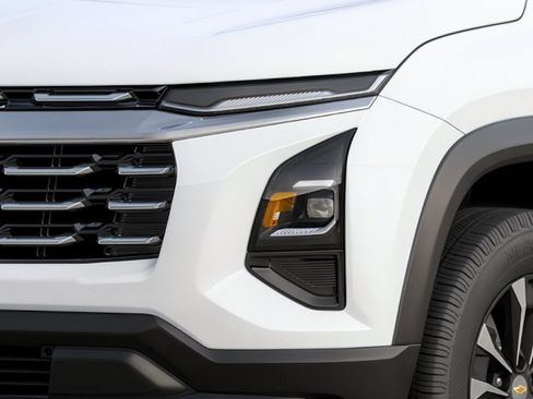 New 2026 Chevrolet Equinox LT w/ Midnight Edition FWD image 15