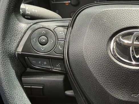 Used 2025 Toyota Corolla LE FWD image 14