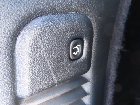 Used 2021 Dodge Durango R/T w/ Tow 'N Go Package image 15