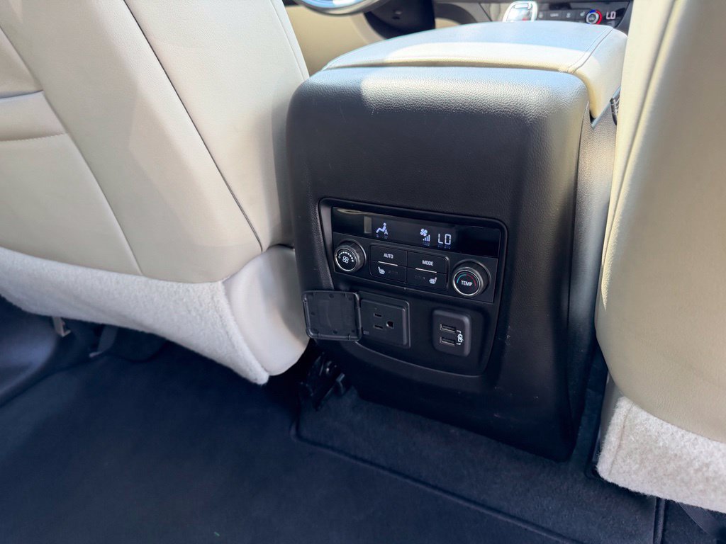 Used 2021 Buick Enclave Premium w/ Sun and Sites Package AWD/4WD image 37