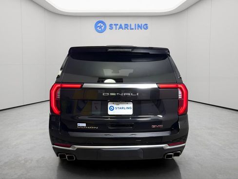 Used 2025 GMC Yukon XL Denali AWD/4WD image 7