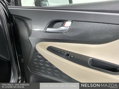 Used 2023 Hyundai Santa Fe SE image 21