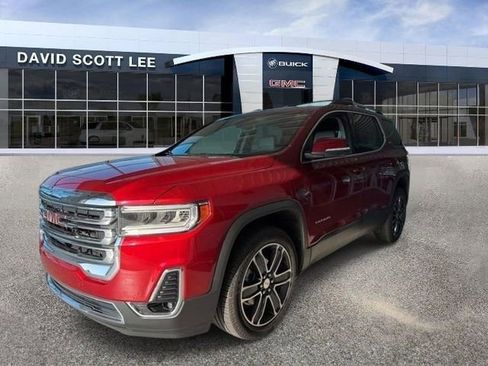 Used 2022 GMC Acadia SLT w/ Preferred Package FWD image 4