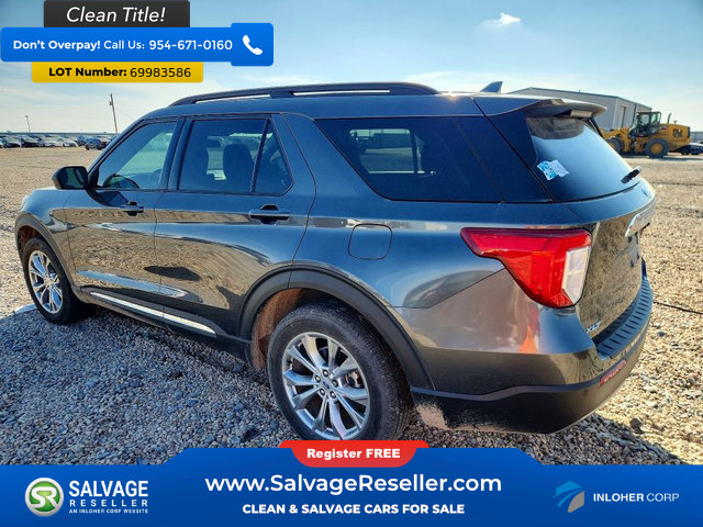Used 2020 Ford Explorer XLT AWD/4WD image 3