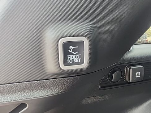 New 2026 Jeep Grand Cherokee Limited RWD image 25