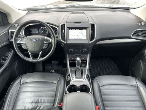 Used 2018 Ford Edge SEL w/ Equipment Group 201A image 24