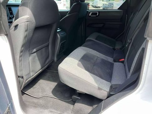 Used 2023 Ford Bronco Big Bend w/ Sasquatch Package AWD/4WD image 18