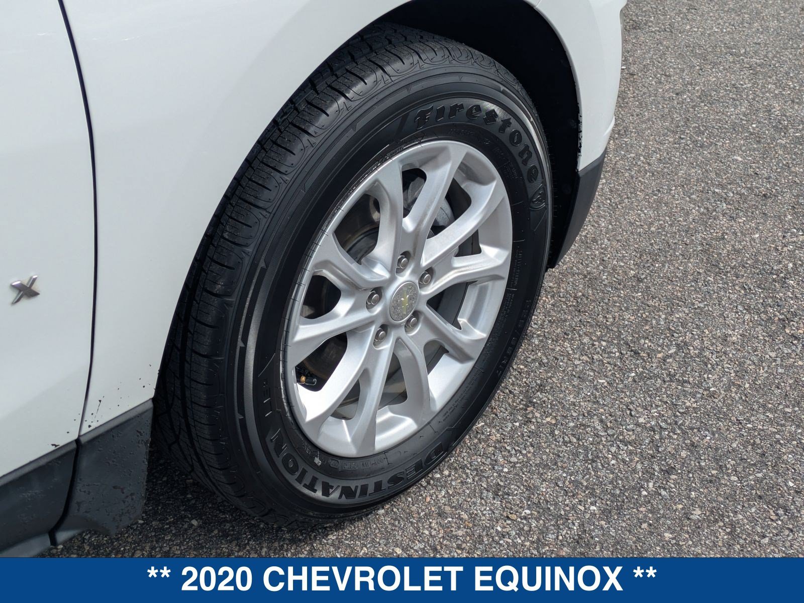 Used 2020 Chevrolet Equinox LS FWD image 13