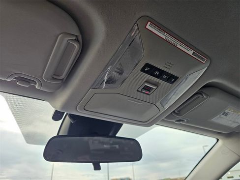 Used 2019 Toyota RAV4 Adventure image 28