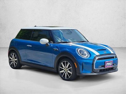 Used 2024 MINI Cooper SE FWD image 4