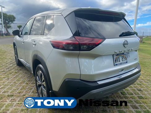 Used 2023 Nissan Rogue SV FWD image 5