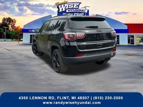 Used 2019 Jeep Compass Latitude AWD/4WD image 7