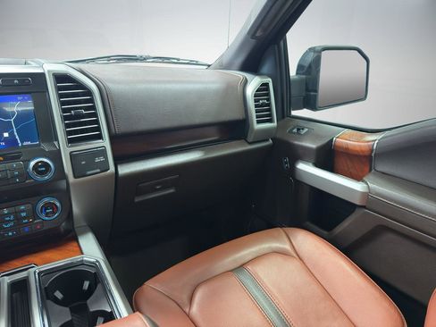 Used 2020 Ford F150 King Ranch w/ Equipment Group 601A Luxury AWD/4WD image 25