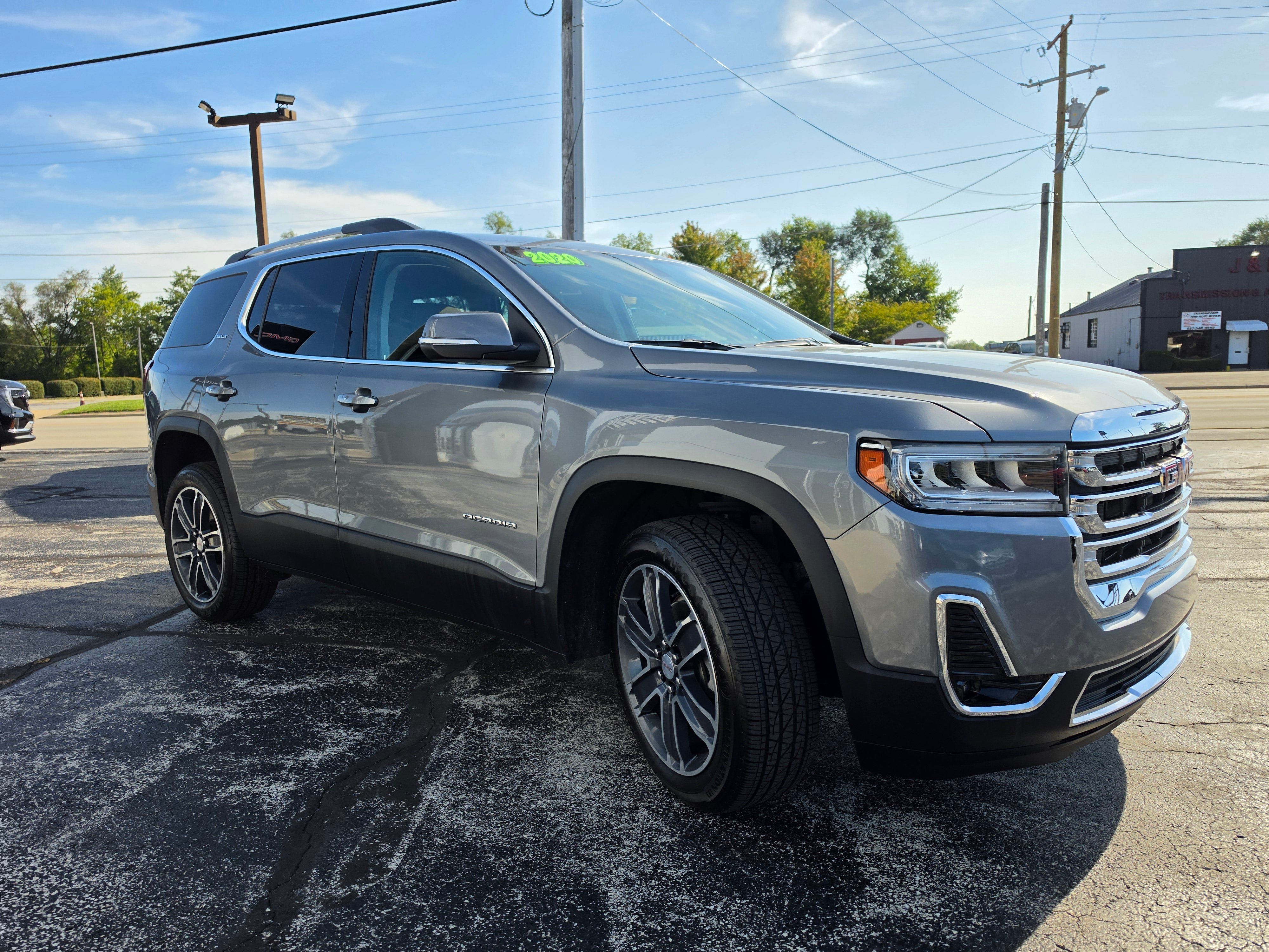 Used 2020 GMC Acadia SLT FWD image 3