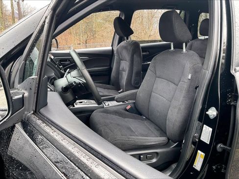 Used 2022 Honda Pilot Sport image 19