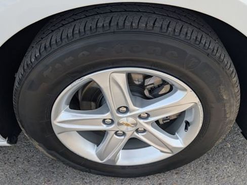 Used 2025 Chevrolet Malibu LS FWD image 23
