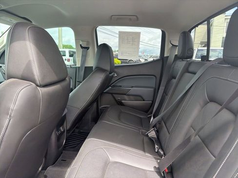 Used 2018 Chevrolet Colorado Z71 AWD/4WD image 17