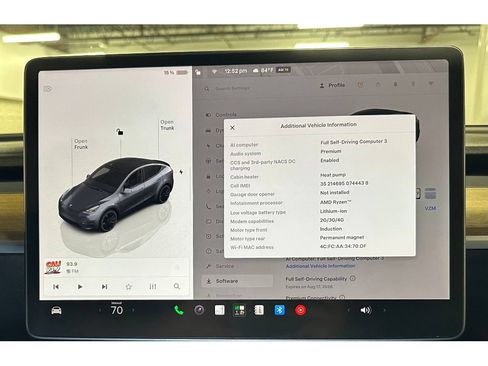 Used 2022 Tesla Model Y Performance AWD/4WD image 28