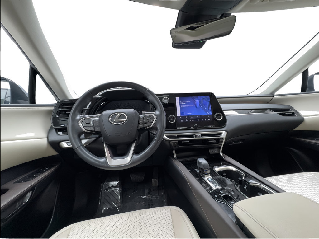 Used 2023 Lexus RX 350 FWD w/ Cold Area Package image 39