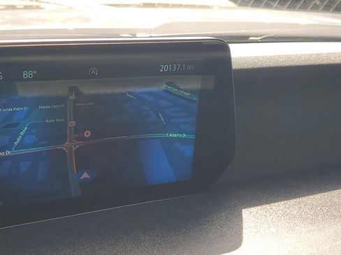 Certified 2025 Ford Expedition Active image 25