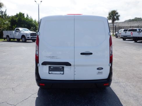 Used 2019 Ford Transit Connect XL FWD image 4