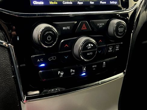 Used 2020 Jeep Grand Cherokee SRT AWD/4WD image 27