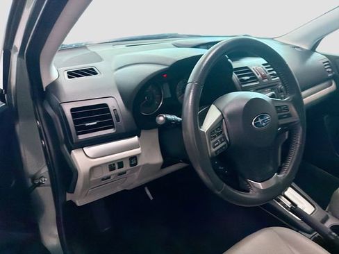 Used 2015 Subaru Forester 2.5i Limited image 9