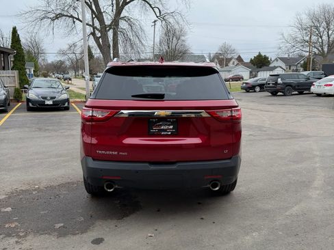 Used 2018 Chevrolet Traverse LT image 19