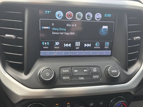 Used 2019 GMC Acadia SLT w/ LPO, Black Accent Package FWD image 21