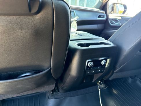 Used 2021 GMC Yukon AT4 w/ Rear Media and Nav Package AWD/4WD image 14