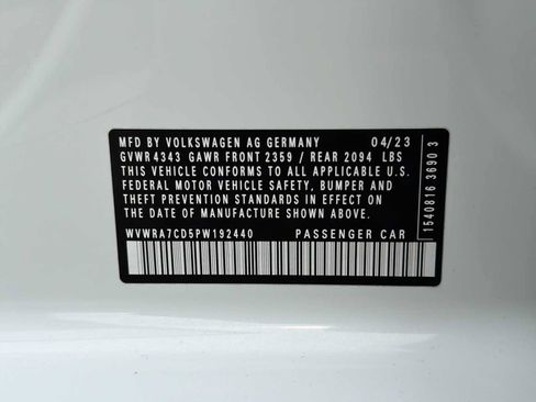 Used 2023 Volkswagen GTI SE FWD image 31