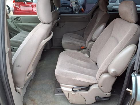 Used 2003 Dodge Grand Caravan Sport image 13
