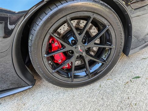 Used 2013 Chevrolet Corvette Z06 image 29