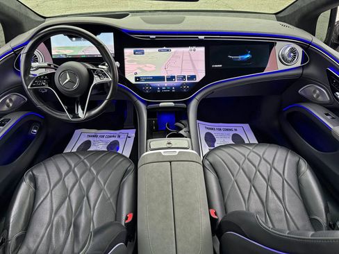 Used 2022 Mercedes-Benz EQS 580 4MATIC Sedan image 15
