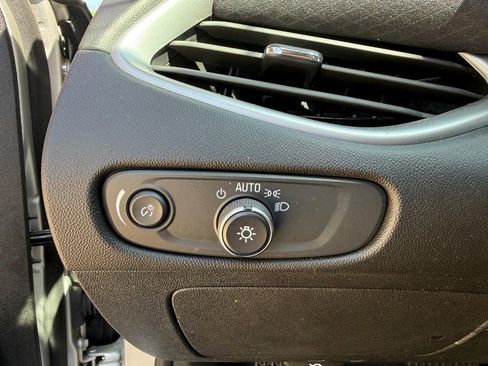 Used 2022 Chevrolet Malibu LS w/ Driver Confidence Package II FWD image 18